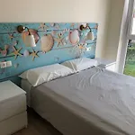 شقة Piso En La Isla